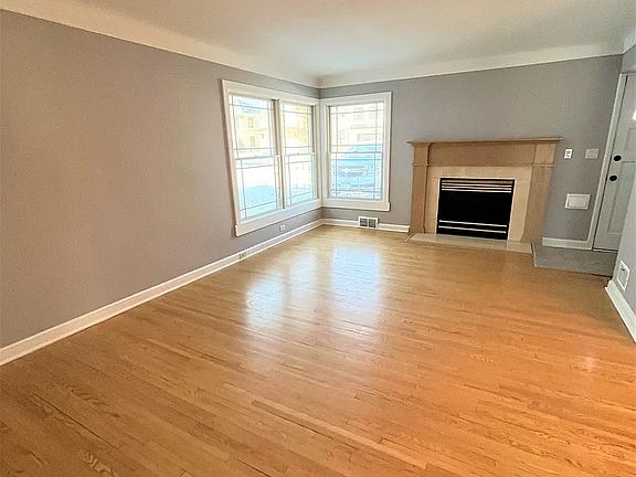 5th image of 5605 Zenith Ave S