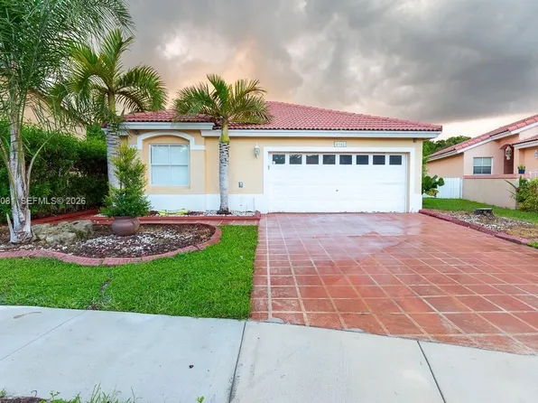 4148 SW 153rd Ter, Hollywood, FL 33027