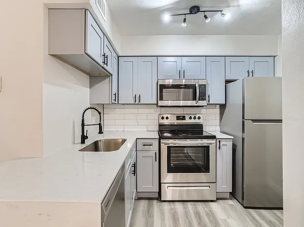 Rise at Highland Meadows