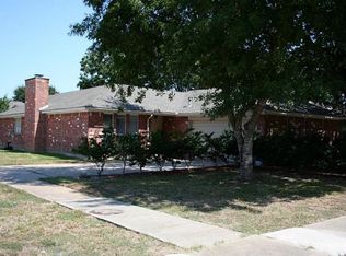 403 Hennessee Ln, Webster, TX 77598