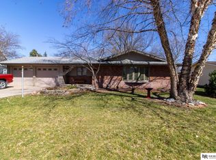 1504 N 2nd St, Seward, NE 68434