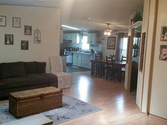3rd image of 16626 Daeza Dr
