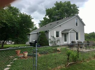 225 Brown Rd, Saint Peters, MO 63376