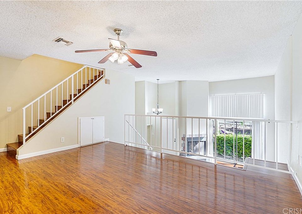 1st image of 23021 Del Valle St #5