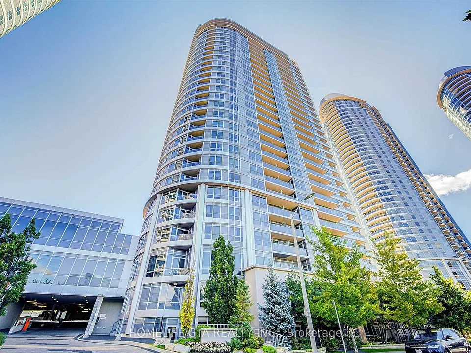 151 Village Green Sq #905