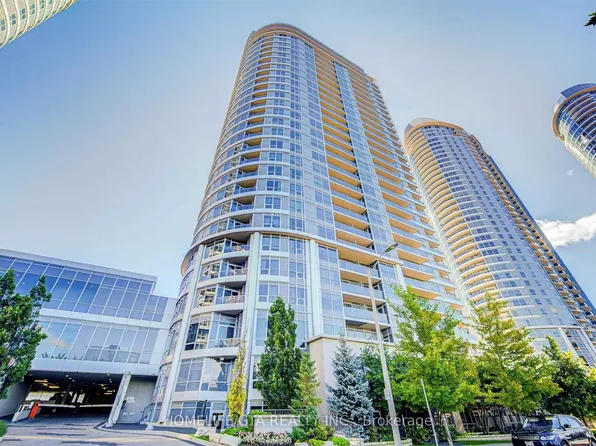 151 Village Green Sq, Toronto, ON