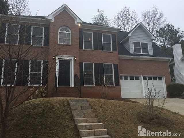 1st image of 635 Oxford Crest Ct