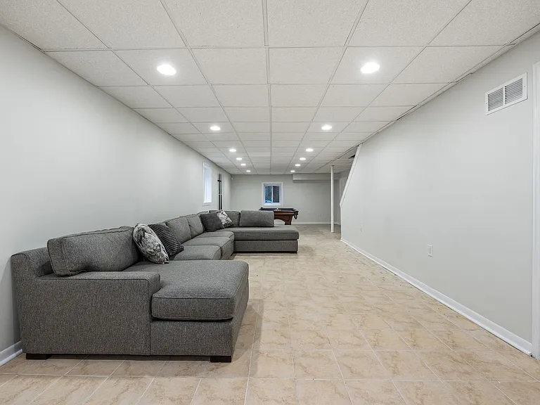 722 Aster Dr — Photo 31