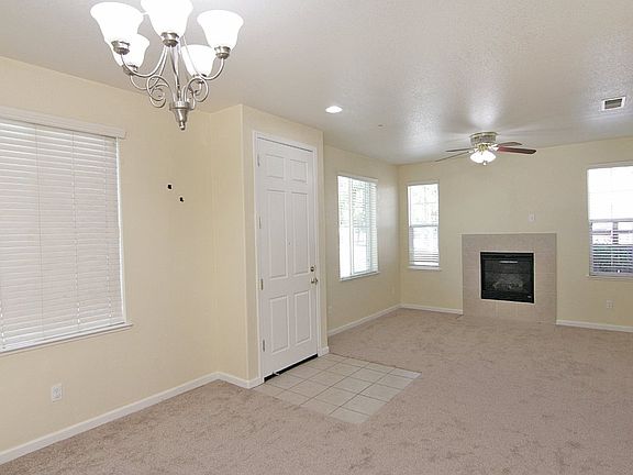 3rd image of 3942 Antinori Dr