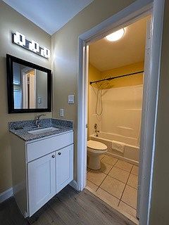 3rd image of 6100 Rivers Ave #11563918