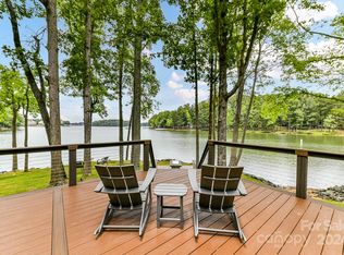 457 Windward Dr, Davidson, NC 28036
