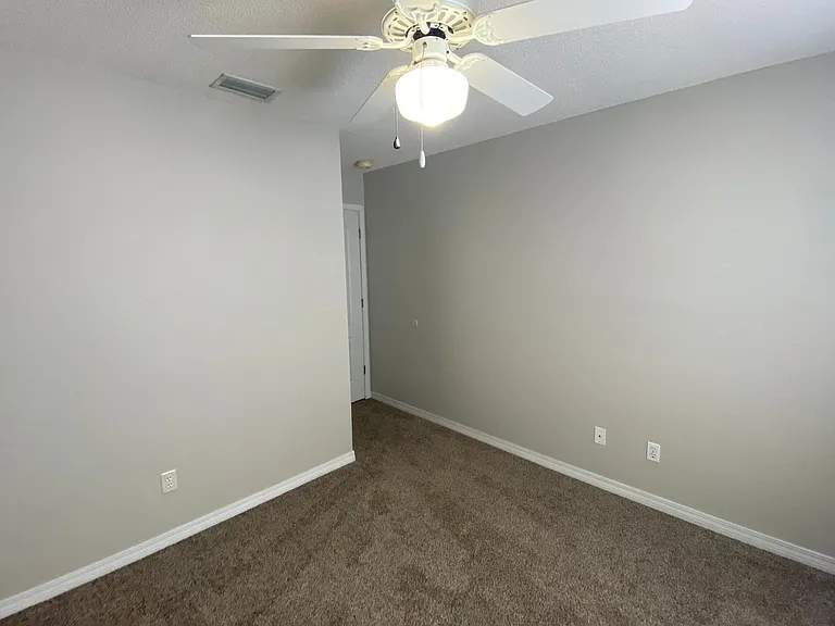 113 Oakhill Ave — Photo 9
