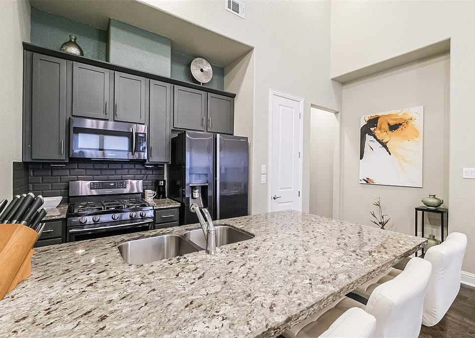 1st image of 5434 Camaguey Street
