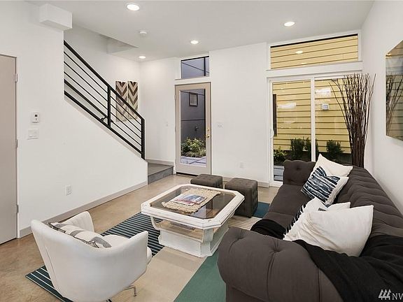 4th image of 6612 Corson Ave S #B