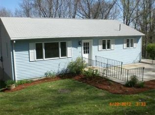 64 Center Rd, Dudley, MA 01571
