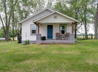 8670 N Farm Road 173, Springfield, MO 65803