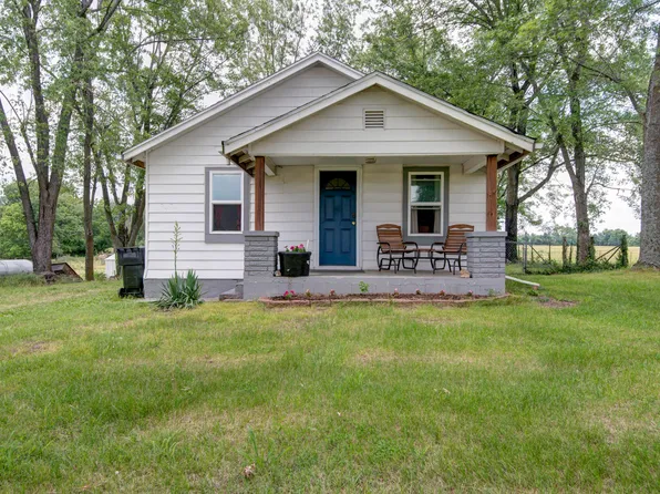 8670 N Farm Road 173, Springfield, MO 65803