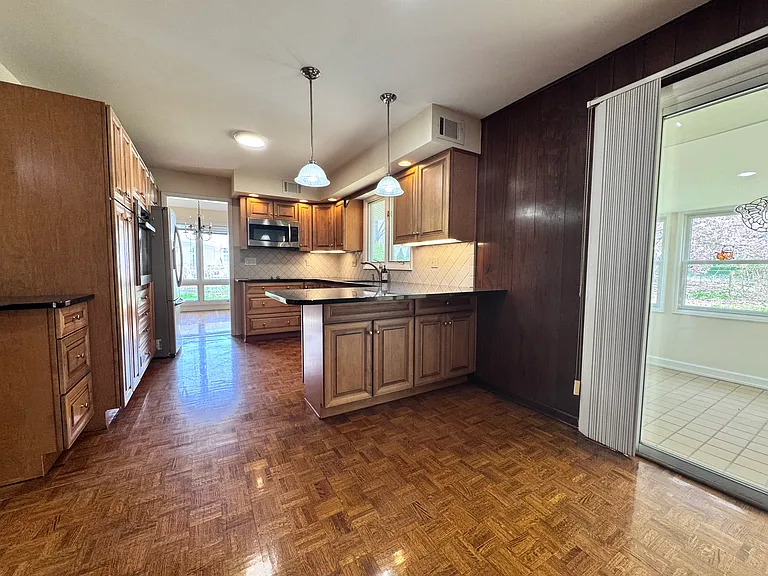6026 Clubhouse Ln — Photo 36