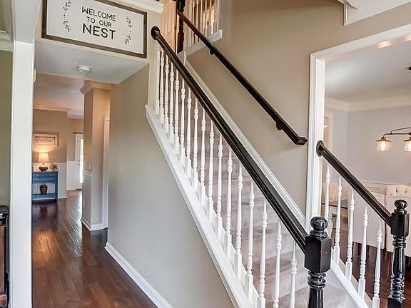 4th image of 109 Kilkenny Ct