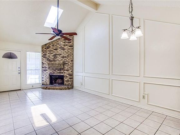 2nd image of 243 Hood Dr