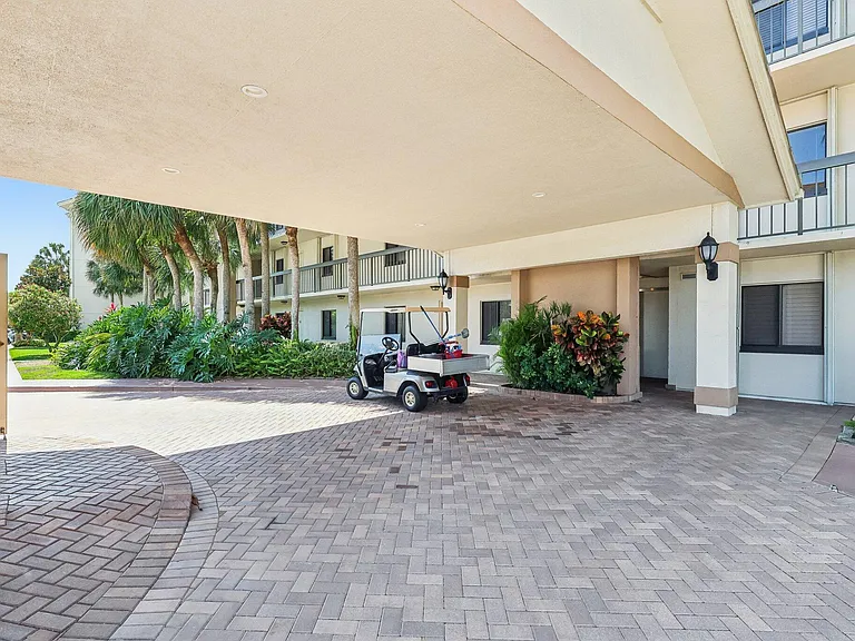 1601 Marina Isle Way #101 — Photo 24