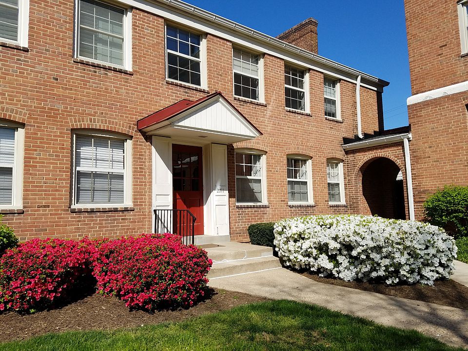 Front Entryway