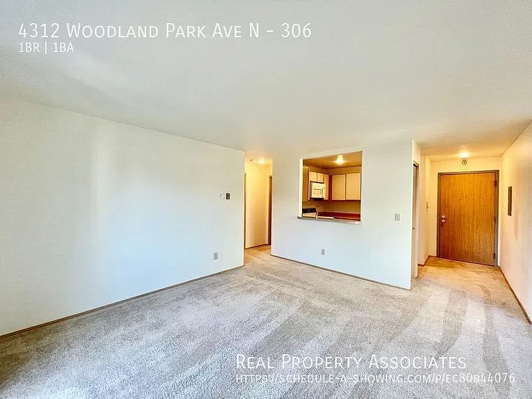 4312 Woodland Park Ave N #306 — Photo 6