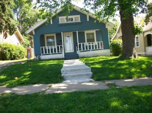 1015 E 75th Ter, Kansas City, MO 64131