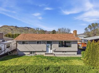 1024 Pembroke Ave, Kamloops, BC V2B 1Z4
