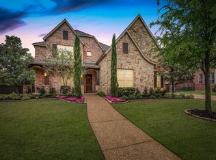 2206 Aberdeen Dr, Roanoke, TX 76262