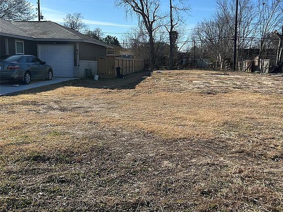 3rd image of 3511 Fuqua Rd