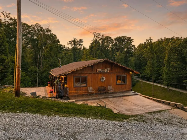 3835 Pinehill Rd, Union, KY 41091