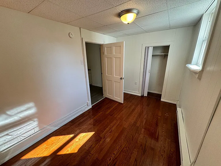 31-33 N Penn St — Photo 4