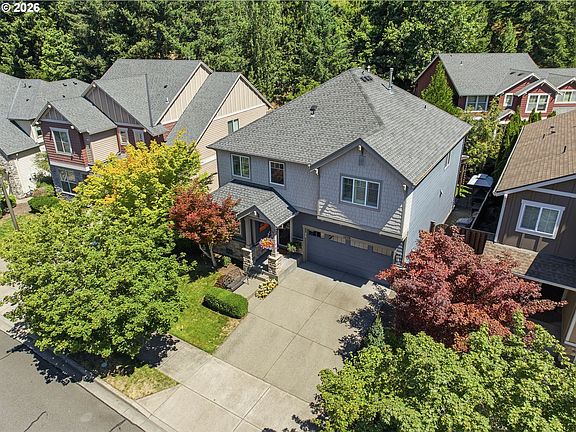 4th image of 1076 Epperly Way