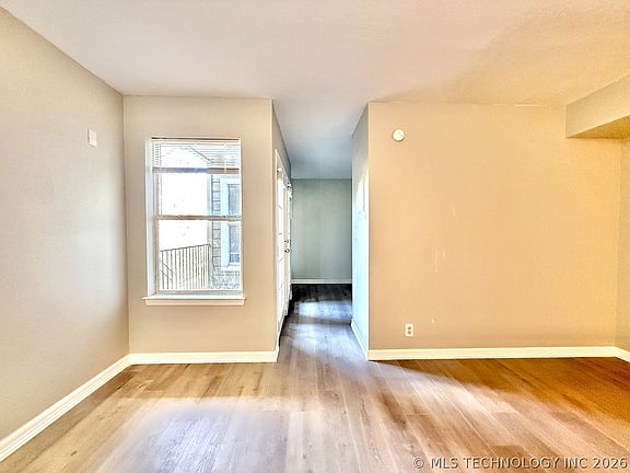 5th image of 1730 E 67th St Unit K301