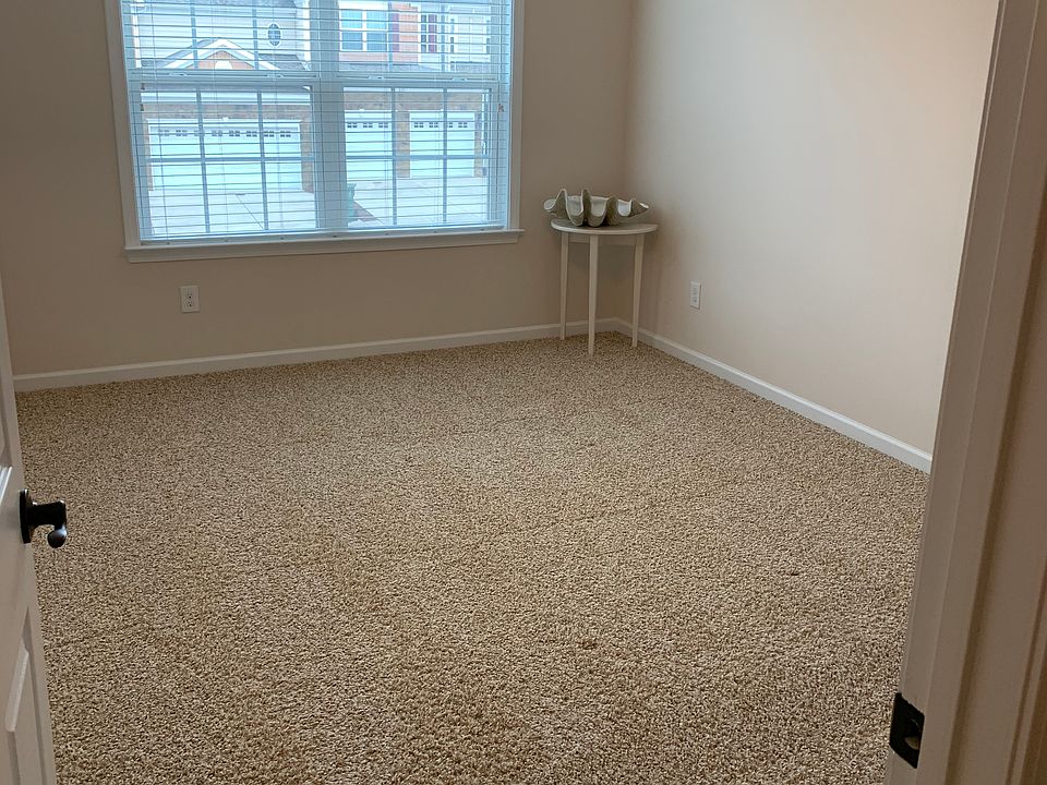 2nd bedroom - 2nd floor