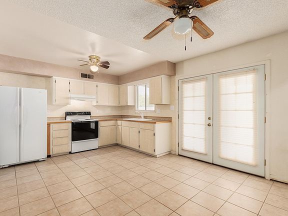 5th image of 11619 N 58th Dr