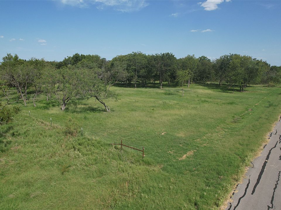 2nd image of NW 30th Rd