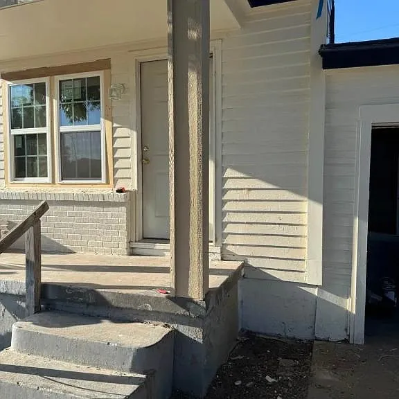 704 Judy Ave — Photo 1