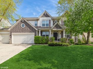 837 Sterling Heights Dr, Antioch, IL 60002