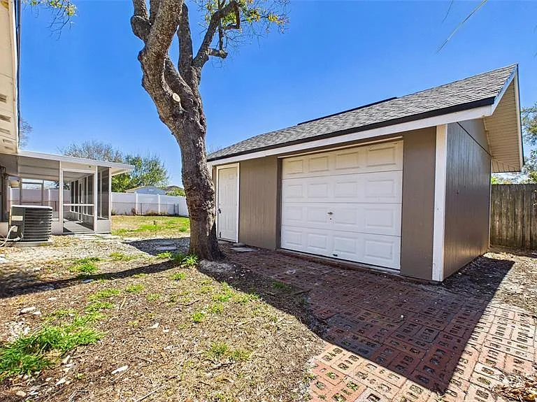 4418 W Fairview Hts — Photo 45