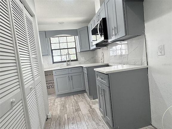 3rd image of 2207 KARL STREET #A