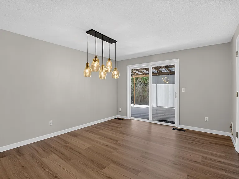 15863 SW Baler Way — Photo 11