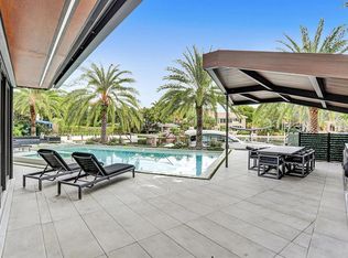 10 Compass Rd, Fort Lauderdale, FL 33308