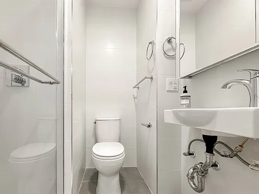 Rented by Metropolitan Property Group | media 4