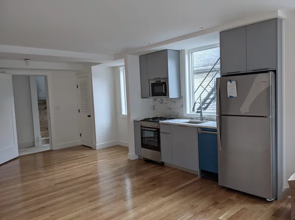 71 Winchester St, Brookline, MA