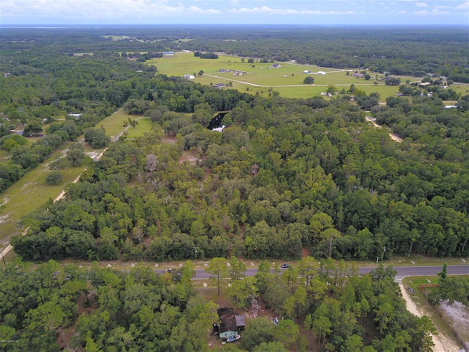 1st image of 139 Sleepy Hollow Dr