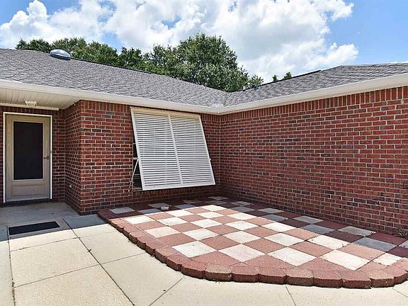 4th image of 2620 Youngwood Ln