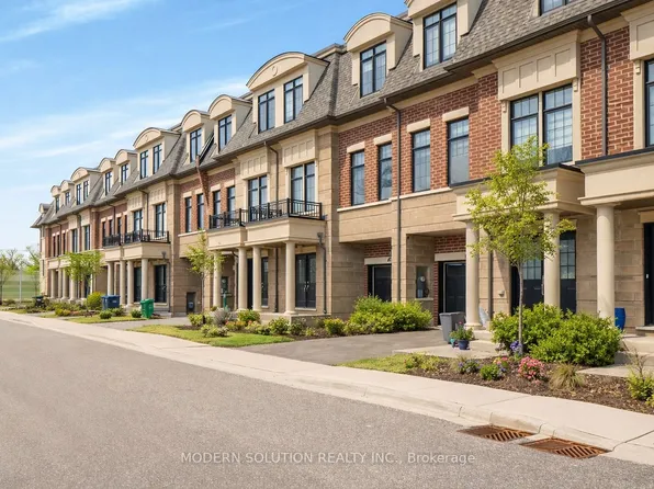 1659 Vellore Cres, Mississauga, ON L5G 0C3