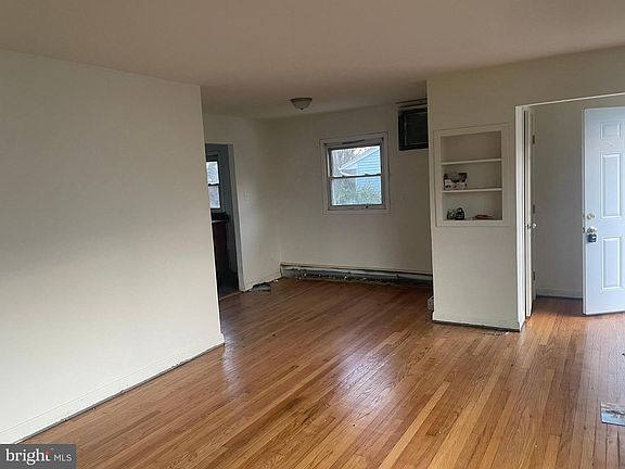 2nd image of 41 Briarcliff Dr